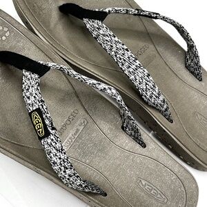 Keen Women Harvest Recycled Repurposed Luft Cell Thong Flip Flops Upcycled Sz 8